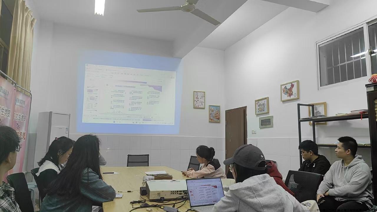 图片2.jpg 图片2.jpg