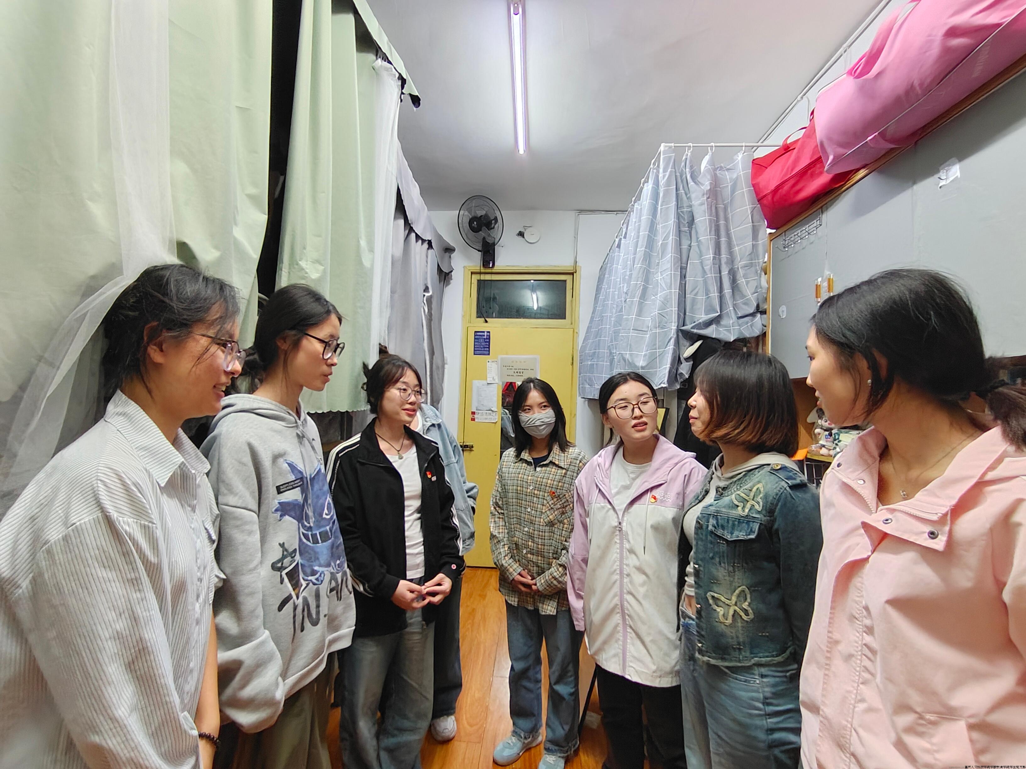 照片.jpg 照片.jpg