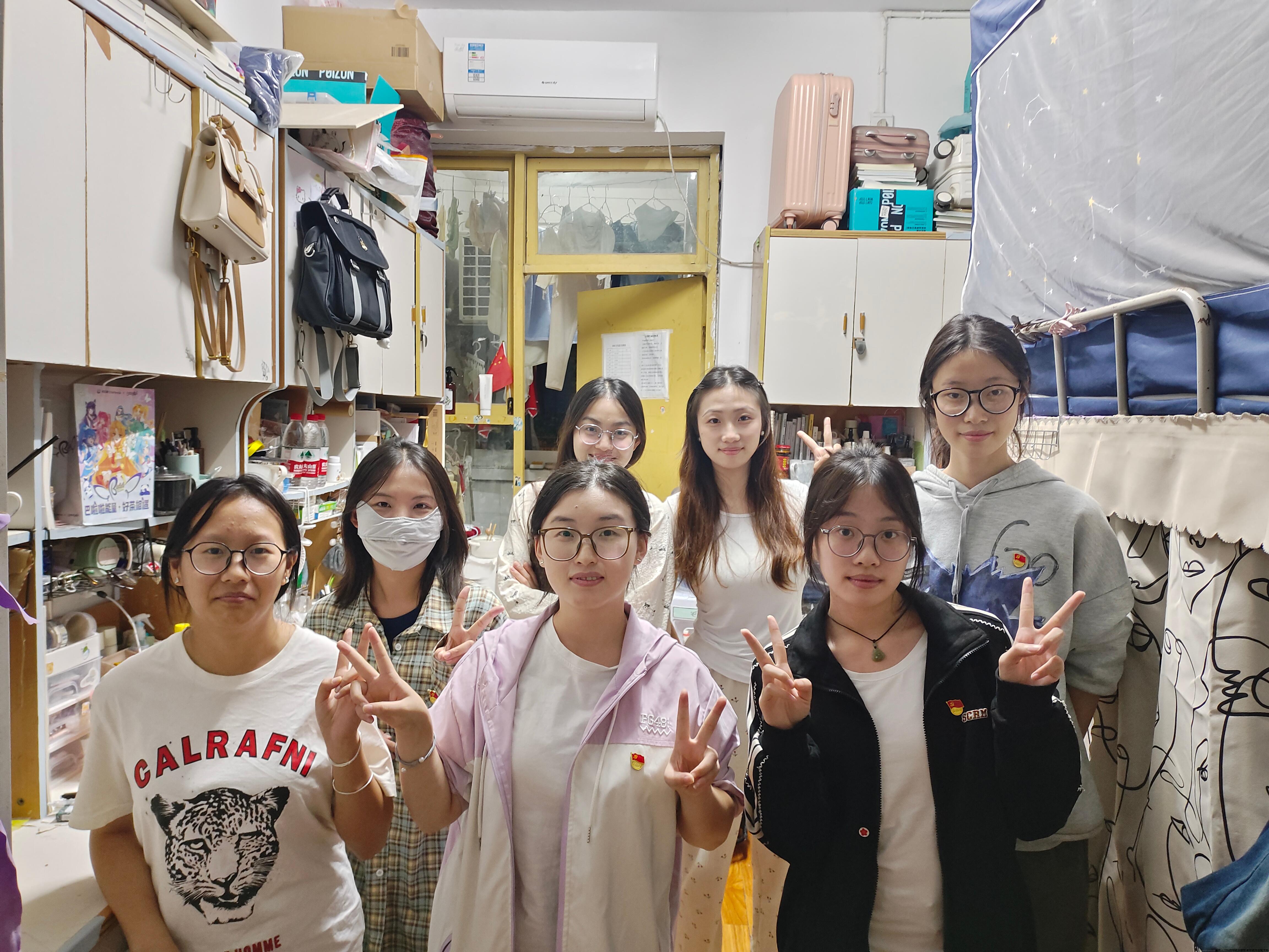 照片2.jpg 照片2.jpg