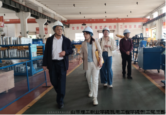 机电工程学院深入开展工业机器人产业应用调研1012438.png